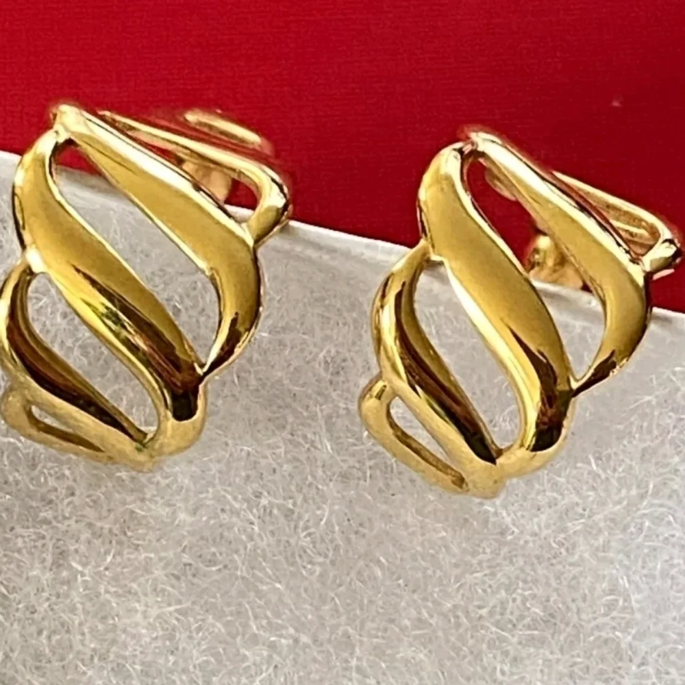 Vintage Monet Open Hoop Gold Tone Pierced Post Earrings, Signed